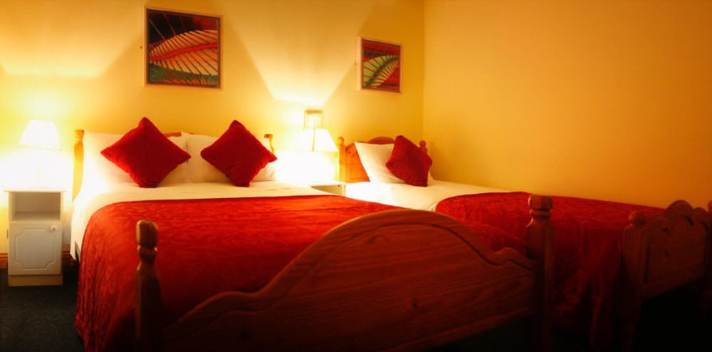 Mccarthy'S Lodge B&B Westport Kültér fotó