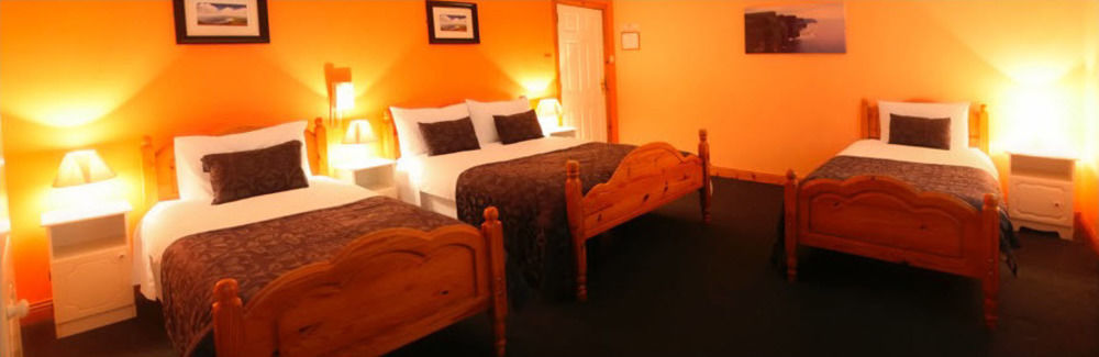 Mccarthy'S Lodge B&B Westport Kültér fotó